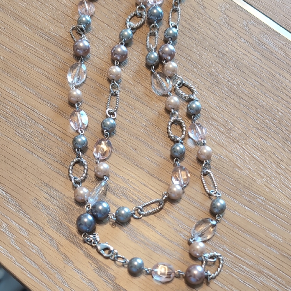 Premier Designs Gray And Pink Beaded Necklace